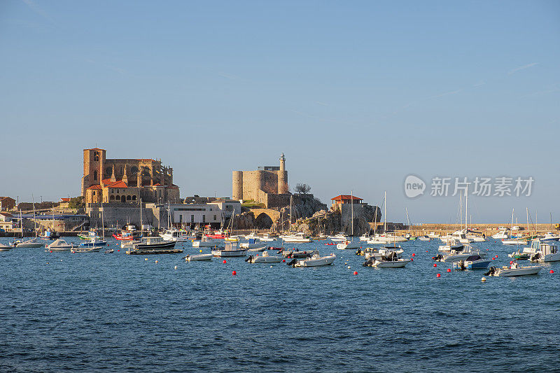 卡斯特罗Urdiales。Cantabria, Spain